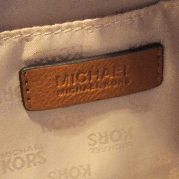 SOLD - Picture 6 of 9